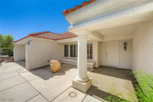 Las Vegas, NV 89134,2517 Desert Butte DR