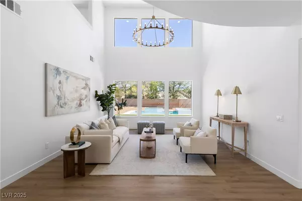 276 Glenridding ST, Las Vegas, NV 89183