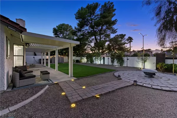 Las Vegas, NV 89108,3708 Broxburn ST