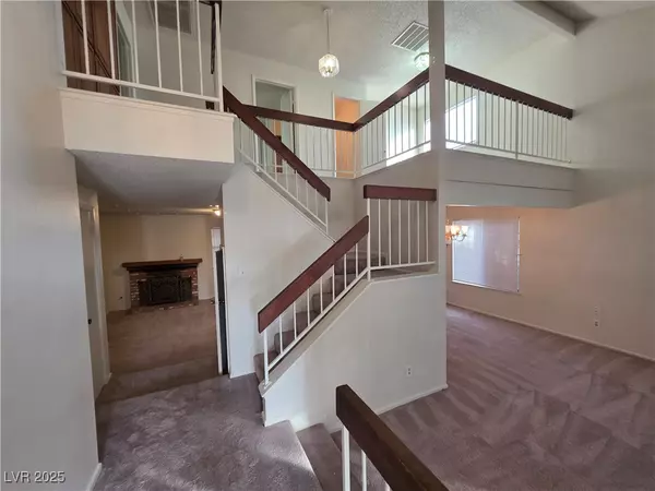 Las Vegas, NV 89107,321 Bent Creek DR