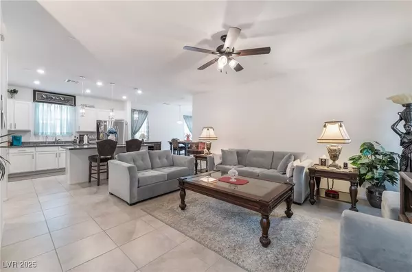 Las Vegas, NV 89130,6046 Castle Gardens AVE