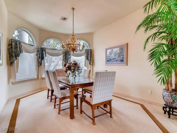 Las Vegas, NV 89117,2161 Alexa Breanne CT