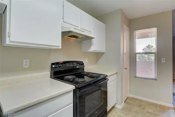 Las Vegas, NV 89128,1150 N Buffalo DR #2037