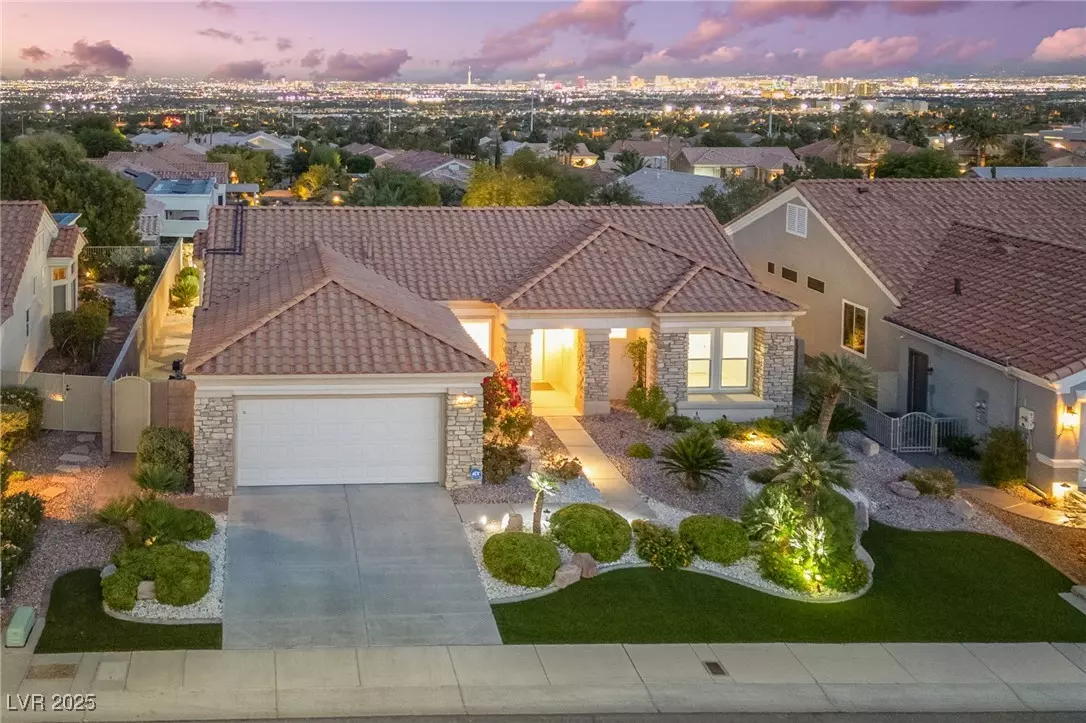 Las Vegas, NV 89134,1928 Hot Oak Ridge ST