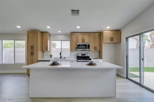 10224 Anoka AVE, Las Vegas, NV 89144