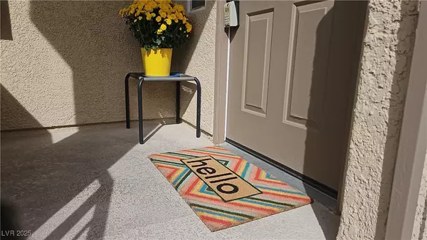 Las Vegas, NV 89129,3320 Cactus Shadow ST #201