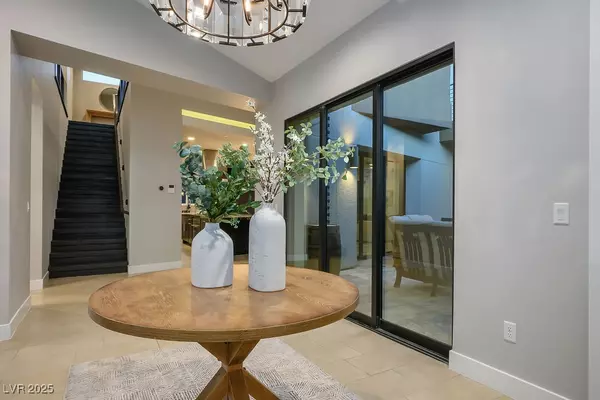 Henderson, NV 89052,2199 Skyline Heights LN