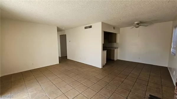 Las Vegas, NV 89107,709 Dolores DR