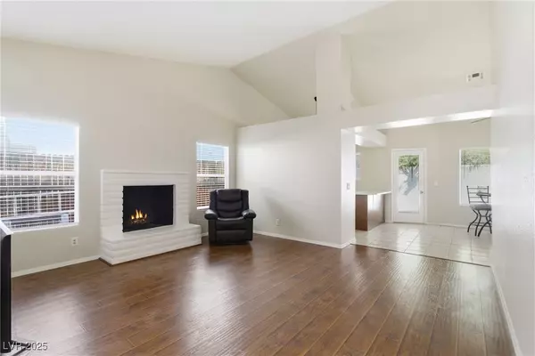 Henderson, NV 89015,947 Clipper DR