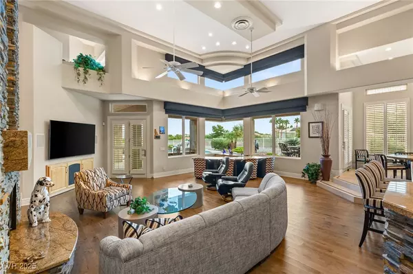 Henderson, NV 89074,2032 Troon DR