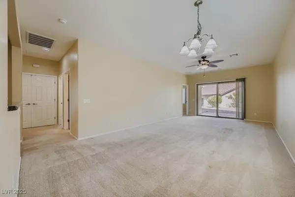 Las Vegas, NV 89122,6090 Falconer AVE