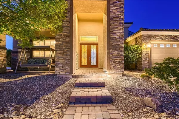 Las Vegas, NV 89129,7418 Lawrence Powers CT