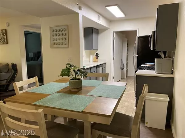 Henderson, NV 89052,Address not disclosed