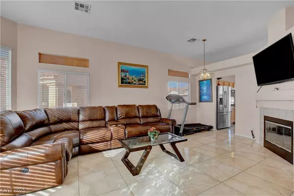 North Las Vegas, NV 89031,5232 Zebra CT