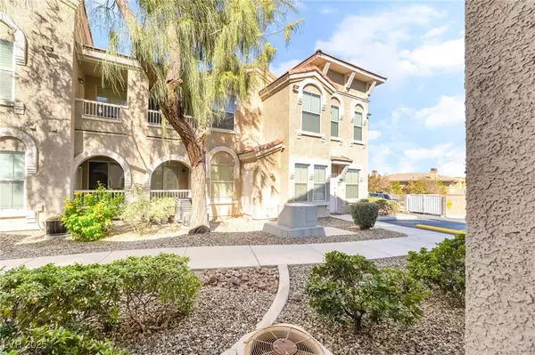 Las Vegas, NV 89147,9975 Peace WAY #1034