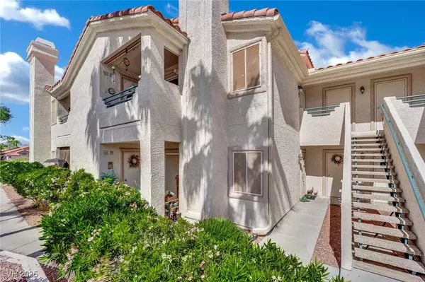 605 Devonhall ST #202, Las Vegas, NV 89145