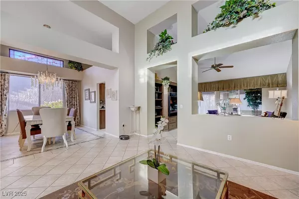 Las Vegas, NV 89134,2428 Desert Butte DR