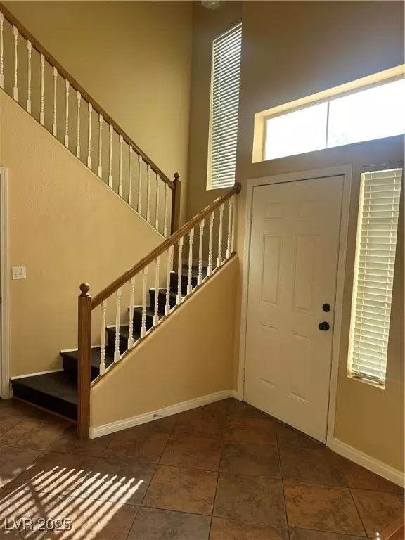 Las Vegas, NV 89149,5112 FOREST OAKS DR