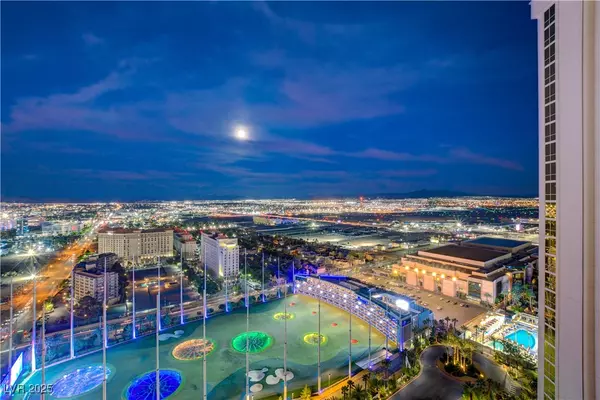 125 E HARMON AVE #3716, Las Vegas, NV 89109