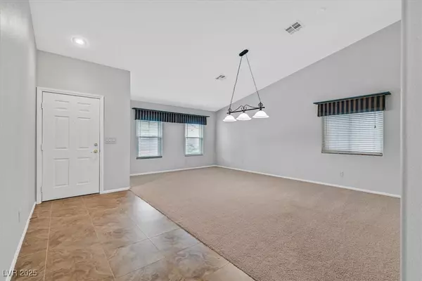 Henderson, NV 89002,1010 Silver Retreat CT