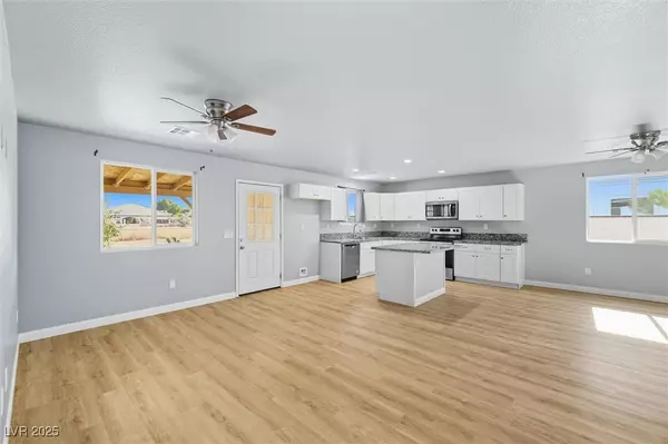 Pahrump, NV 89048,100 Eton ST