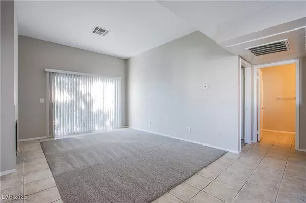 Las Vegas, NV 89145,7100 Pirates Cove RD #2008