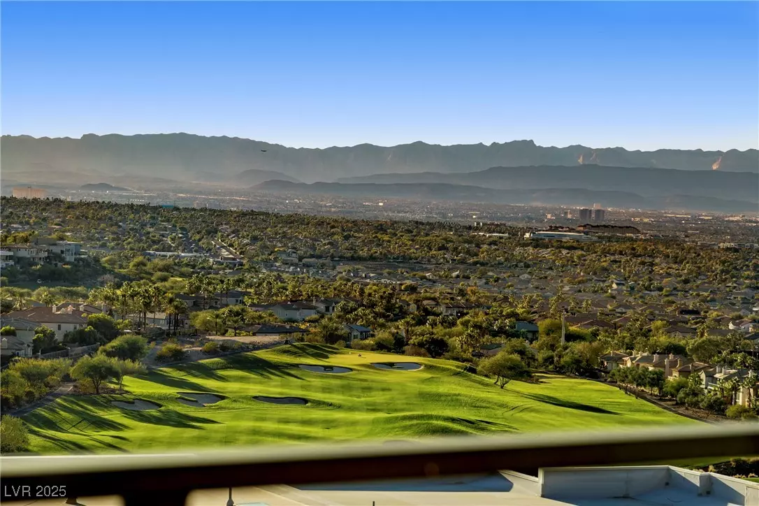 Henderson, NV 89012,442 Serenity Point DR