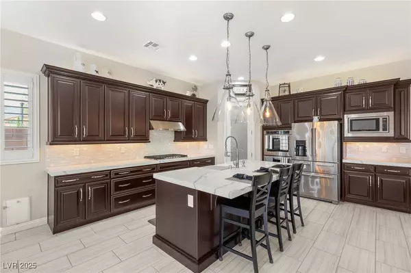 Las Vegas, NV 89166,10843 Irving Park AVE