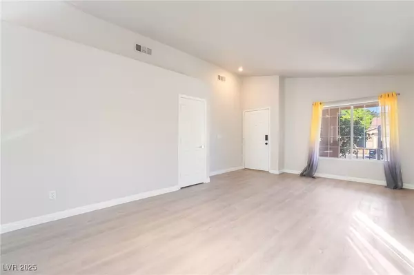 Las Vegas, NV 89144,1512 Iron Springs DR