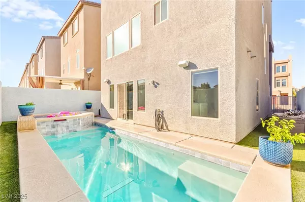 Las Vegas, NV 89113,8011 Haywood Estate AVE