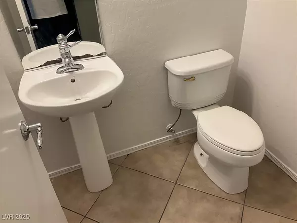 Las Vegas, NV 89122,5297 Tipper AVE
