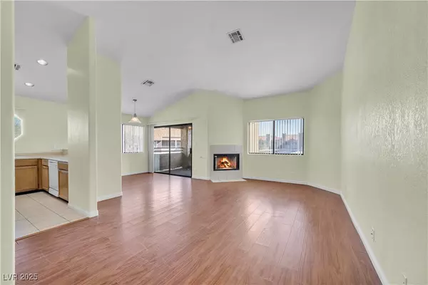 Las Vegas, NV 89118,5002 S Rainbow BLVD #205