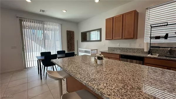 North Las Vegas, NV 89086,6951 Feather Hill ST
