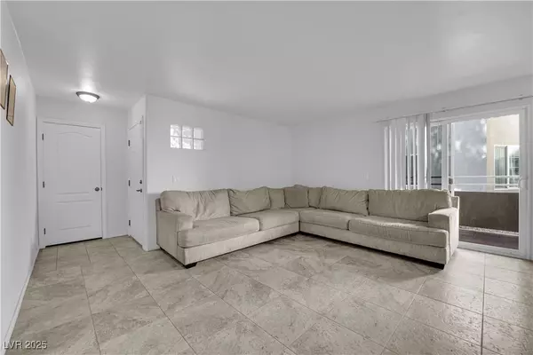 Las Vegas, NV 89121,3145 E Flamingo RD #1025