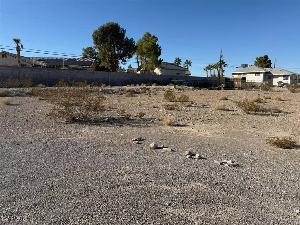 Las Vegas, NV 89149,5975 N El Capitan WAY