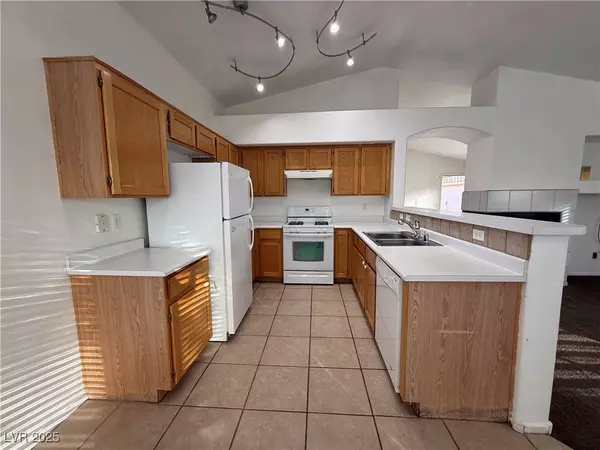 Las Vegas, NV 89129,7913 Turtle Island CT