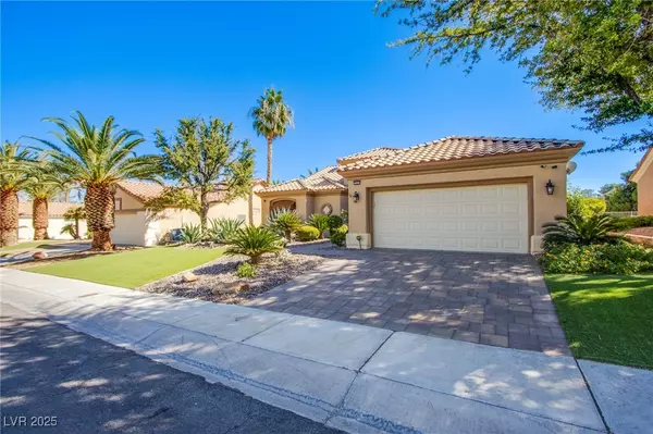 Las Vegas, NV 89134,2660 Crown Ridge DR
