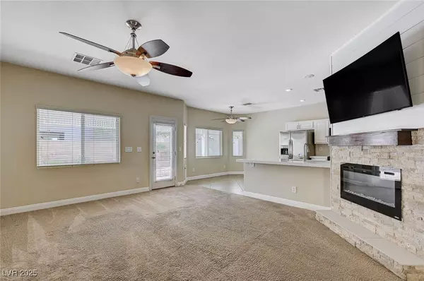 Las Vegas, NV 89141,5029 Upper Falls CT