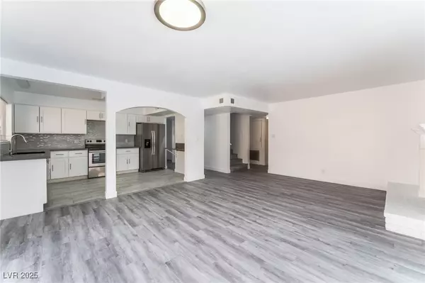 Las Vegas, NV 89145,804 Vincent WAY