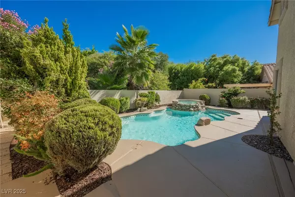 Las Vegas, NV 89144,412 Carlton Kay PL