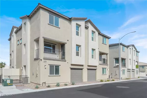 2662 Champagne Gold AVE, North Las Vegas, NV 89086