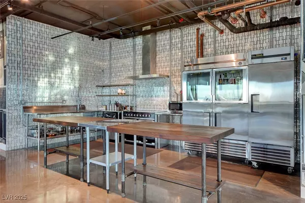 Las Vegas, NV 89103,4471 DEAN MARTIN DR #4300