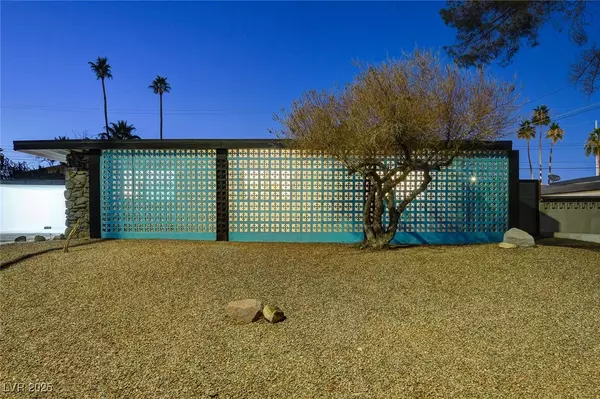 Las Vegas, NV 89169,1558 Aztec WAY