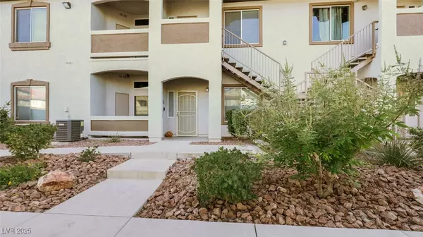 2305 W Horizon Ridge Pkwy #1224, Henderson, NV 89052