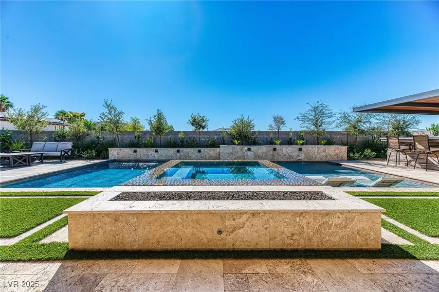 5361 Brevin CT, Las Vegas, NV 89131