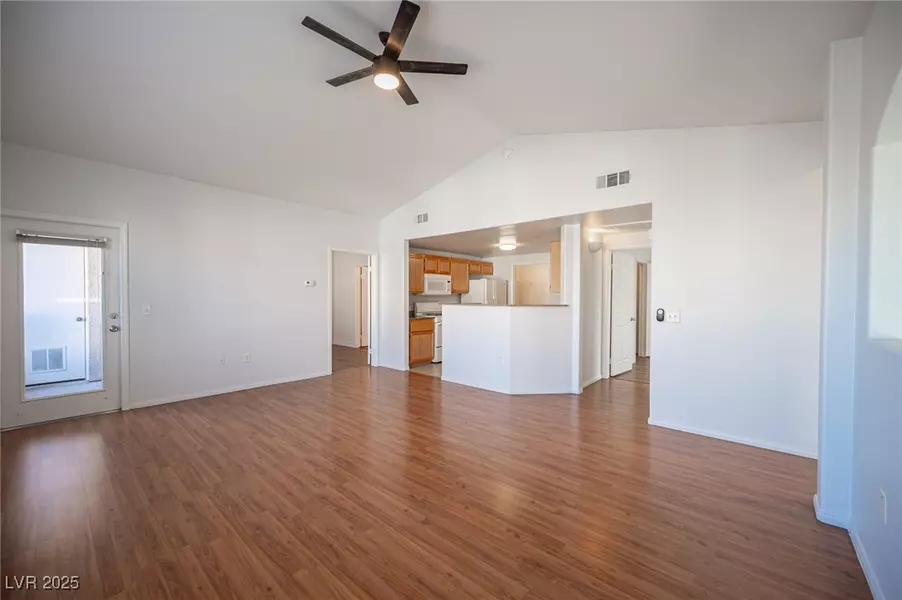 9975 Peace WAY #2063, Las Vegas, NV 89147