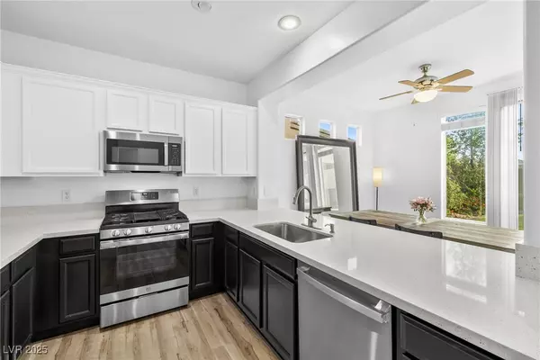 5886 PASTEL COLORS ST, Las Vegas, NV 89148