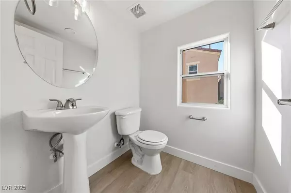 Las Vegas, NV 89129,10625 Calf Creek CT