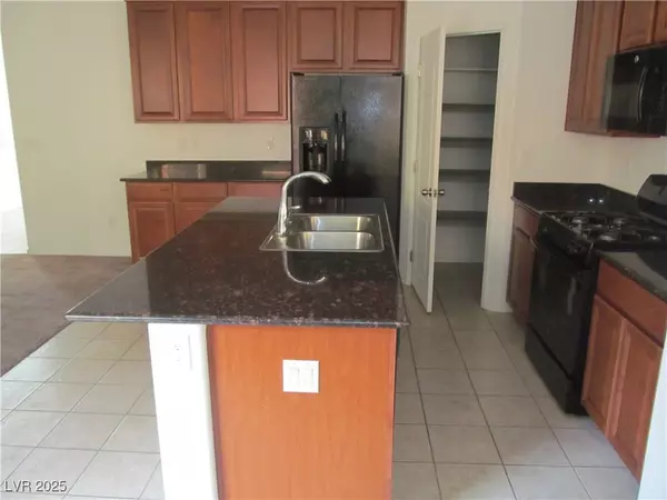 Las Vegas, NV 89179,7699 LOTS HILLS DR