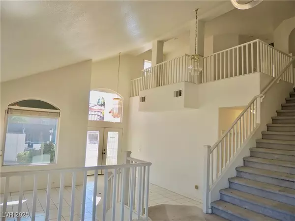 Henderson, NV 89052,2562 Mizzoni CIR